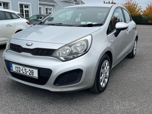 Kia Rio Hatchback, Petrol, 2013, Silver