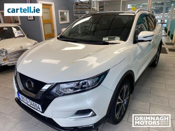 Nissan Qashqai MPV, Petrol, 2018, White