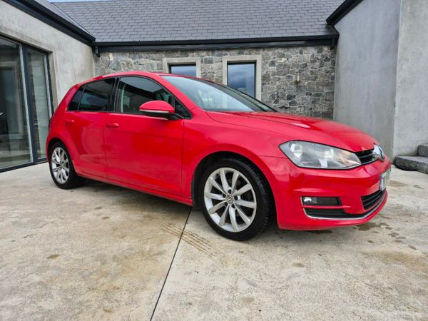 Volkswagen Golf Estate, Diesel, 2016, Red