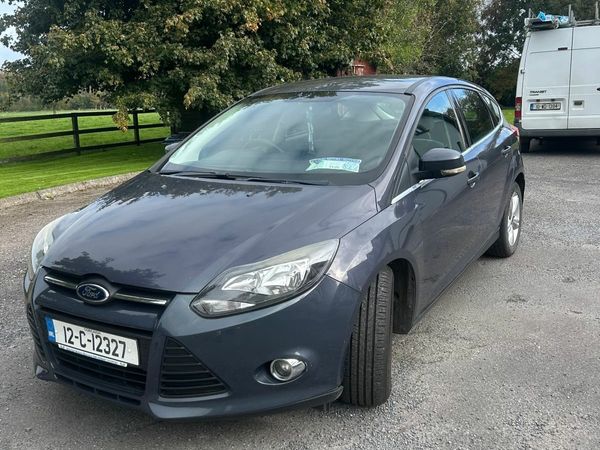 Ford Focus Hatchback, Diesel, 2012, Grey