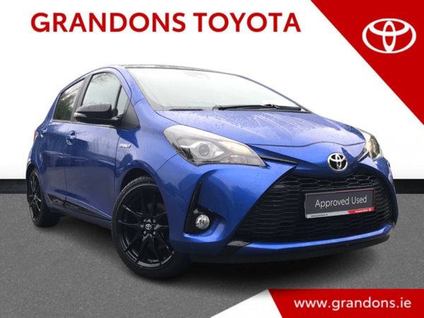 Toyota Yaris Hatchback, Petrol Hybrid, 2019, Blue