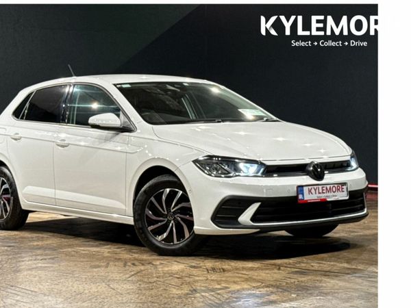Volkswagen Polo Hatchback, Petrol, 2023, Red