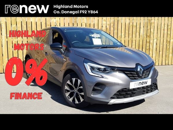 Renault Captur Hatchback, Petrol, 2022, Grey