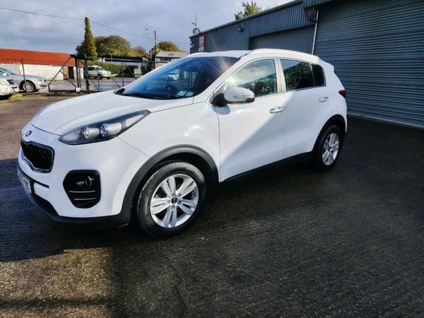 Kia Sportage SUV, Diesel, 2016, White