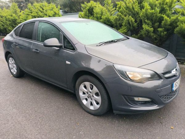 Opel Astra Saloon, Diesel, 2015, Grey