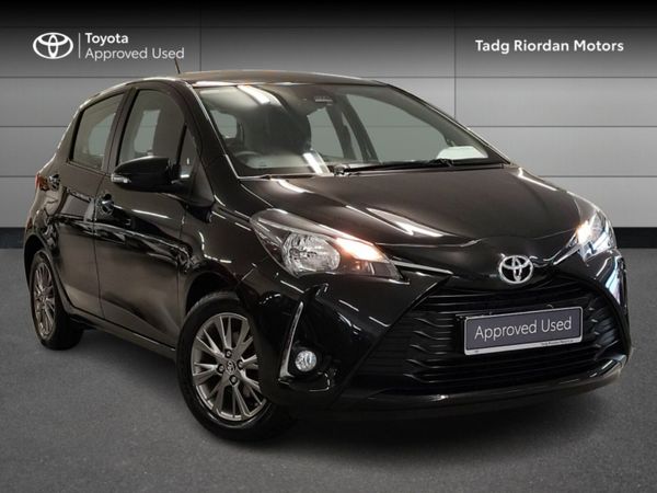 Toyota Yaris Hatchback, Petrol, 2020, Black