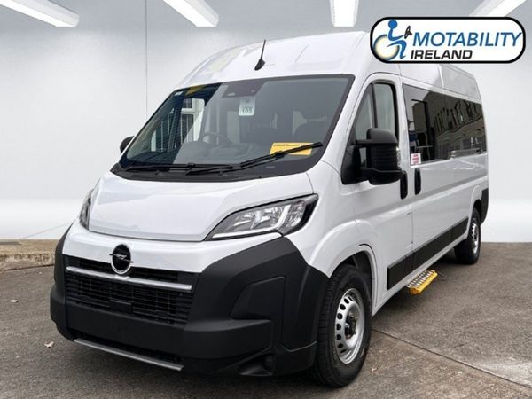 Opel Movano Wheelchair Accessible, Diesel, 2025, White