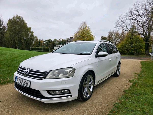 Volkswagen Passat Estate, Petrol, 2014, White