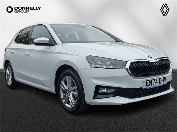 Skoda Fabia Hatchback, Petrol, 2025, White