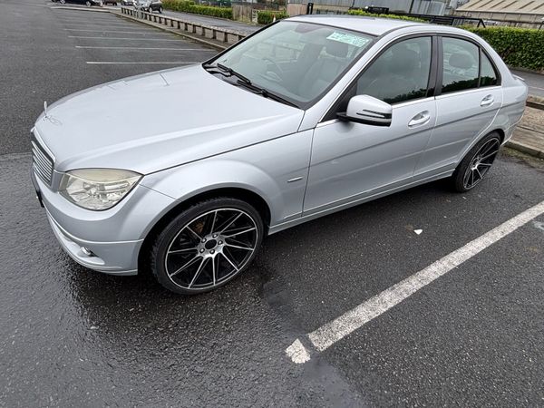 Mercedes-Benz C-Class Saloon, Diesel, 2010, Silver
