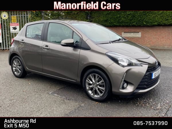 Toyota Yaris Hatchback, Petrol, 2018, Grey