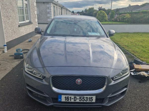 Jaguar XE Saloon, Diesel, 2016, Grey
