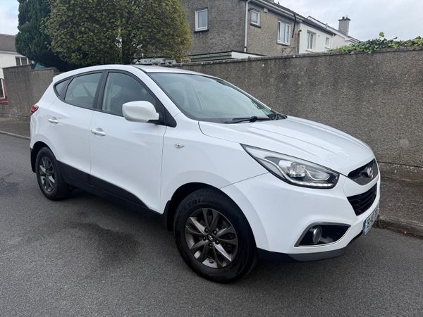 Hyundai ix35 SUV, Diesel, 2015, White