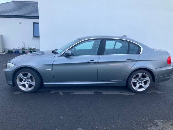 BMW 3-Series Saloon, Diesel, 2011, Grey