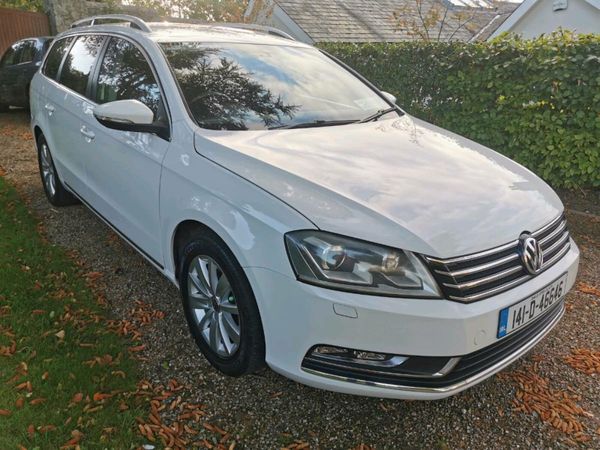 Volkswagen Passat Estate, Petrol, 2014, White