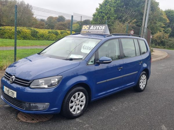 Volkswagen Touran MPV, Diesel, 2011, Blue