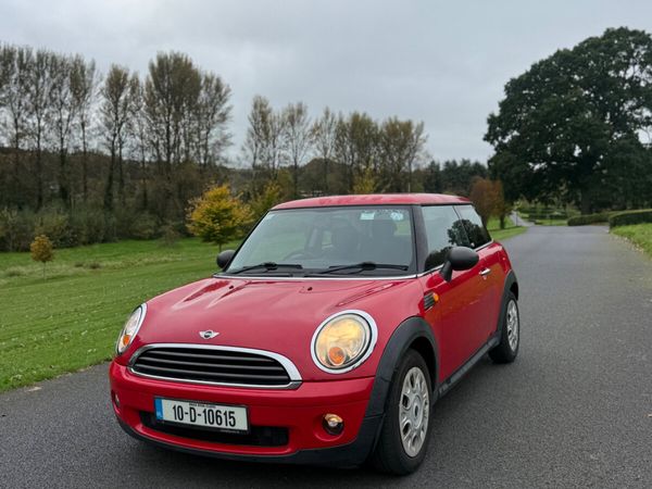 Mini First Hatchback, Petrol, 2010, Red