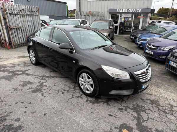 Opel Insignia Saloon, Diesel, 2011, Black