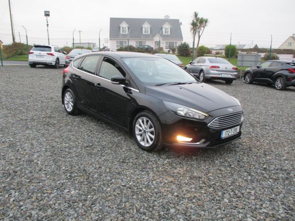 Ford Focus Hatchback, Diesel, 2017, Black