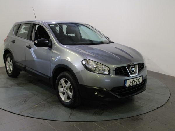 Nissan Qashqai Hatchback, Diesel, 2012, Blue