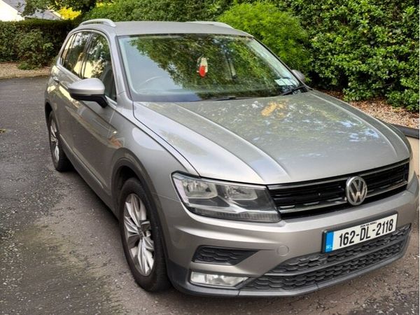 Volkswagen Tiguan SUV, Diesel, 2016, Silver