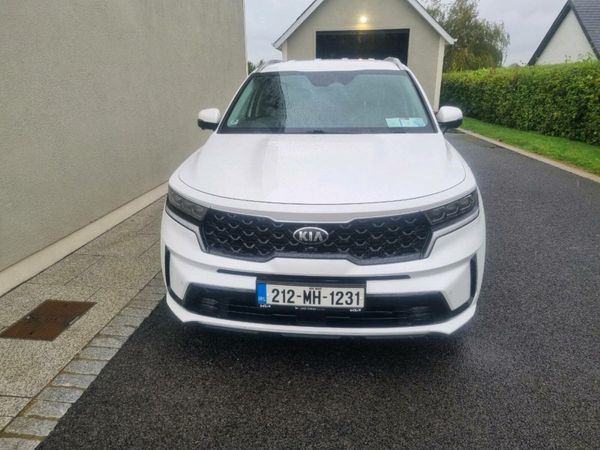 Kia Sorento SUV, Petrol Plug-in Hybrid, 2021, White