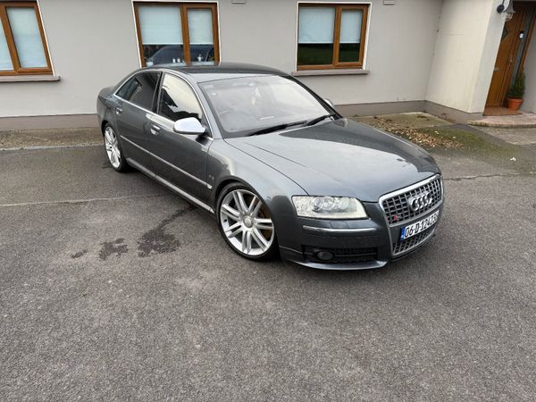 Audi S8 Saloon, Petrol, 2006, Grey