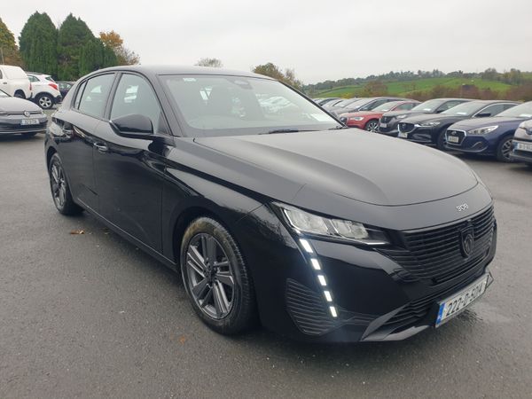 Peugeot 308 Hatchback, Petrol, 2022, Black