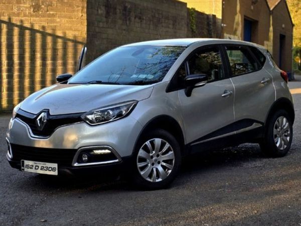 Renault Captur Hatchback, Diesel, 2015, Silver