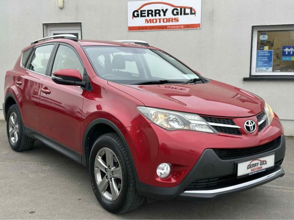 Toyota RAV4 MPV, Diesel, 2015, Red