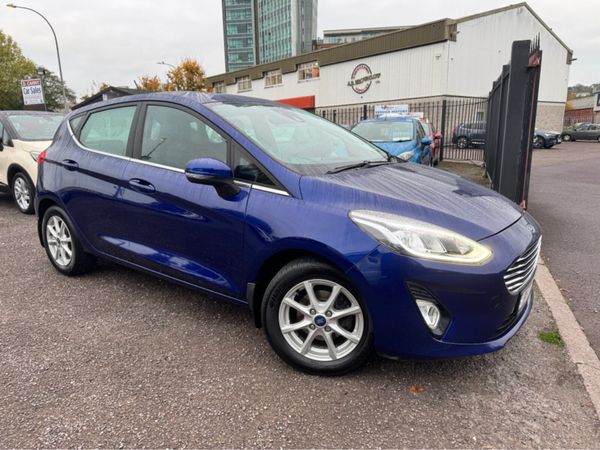 Ford Fiesta Hatchback, Petrol, 2018, Blue
