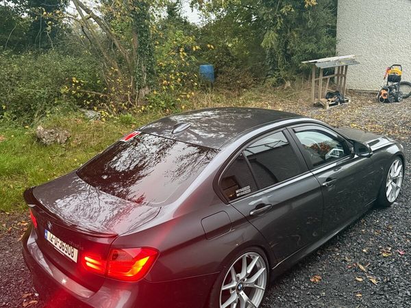 BMW 3-Series Saloon, Diesel, 2012, Grey