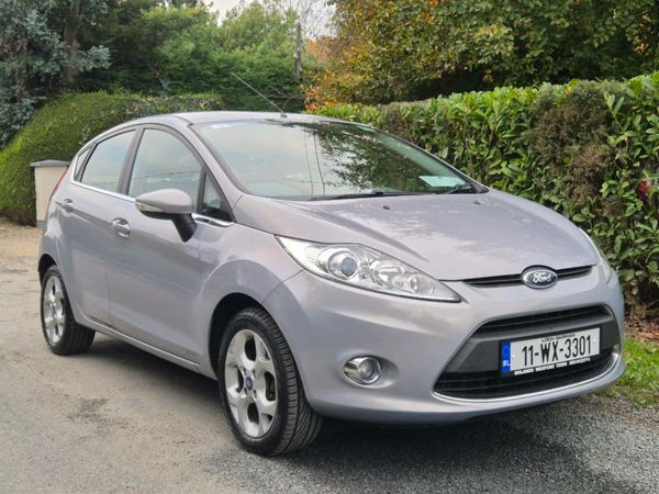 Ford Fiesta Hatchback, Diesel, 2011, Grey