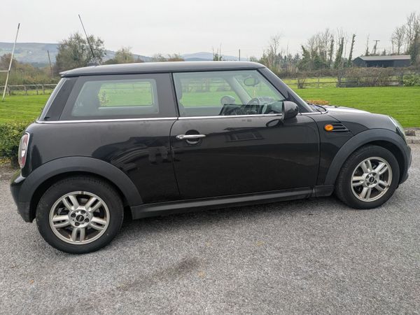 Mini One Hatchback, Diesel, 2013, Black