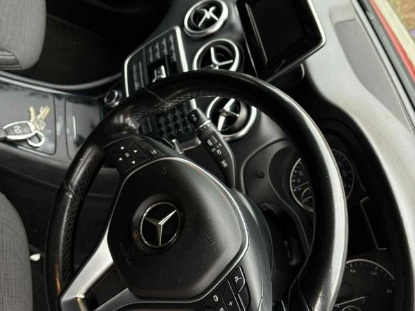 Mercedes-Benz A-Class Hatchback, Diesel, 2014, Red
