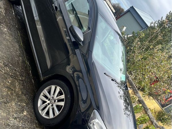 Volkswagen Polo Hatchback, Petrol, 2014, Black