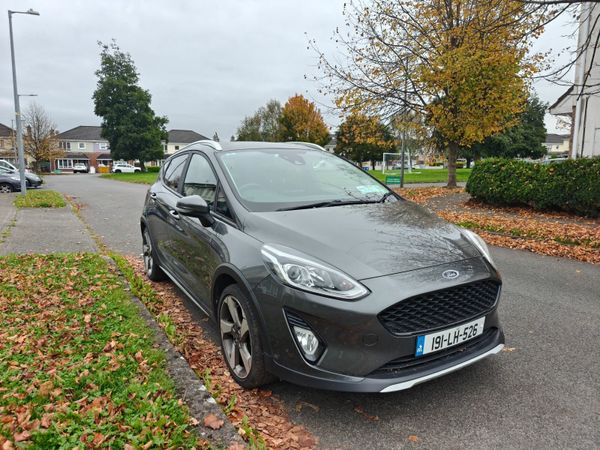Ford Fiesta Hatchback, Petrol, 2019, Grey