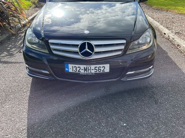 Mercedes-Benz C-Class Saloon, Diesel, 2013, Black