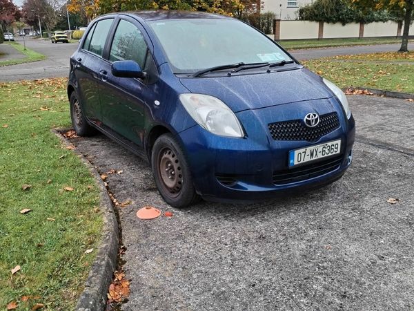 Toyota Yaris Hatchback, Petrol, 2007, Blue