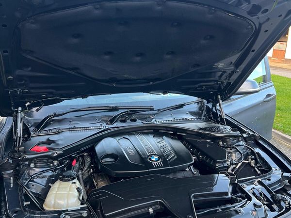 BMW 3-Series Saloon, Diesel, 2013, Grey