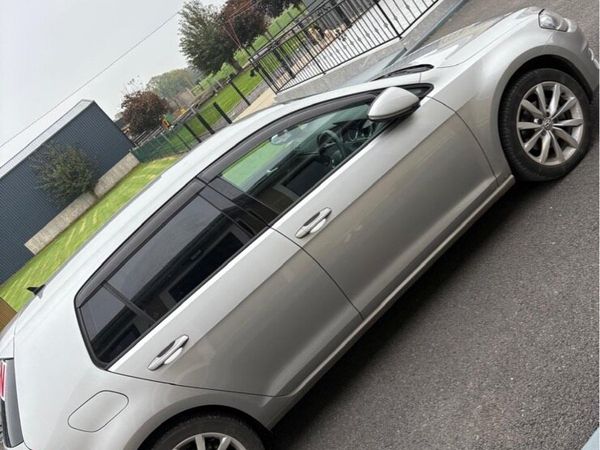 Volkswagen Golf Hatchback, Petrol, 2014, Silver