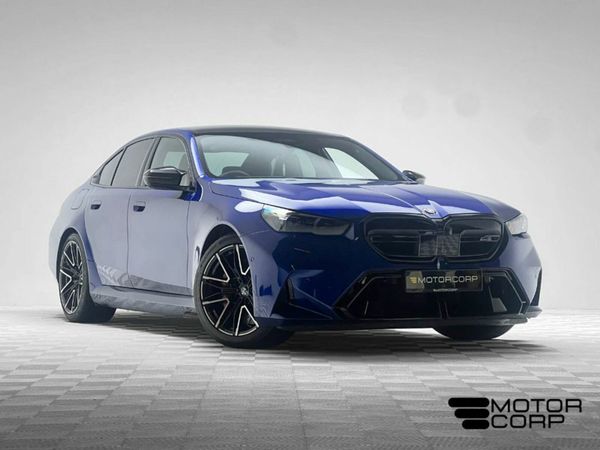 BMW M5 Saloon, Petrol Plug-in Hybrid, 2025, Blue