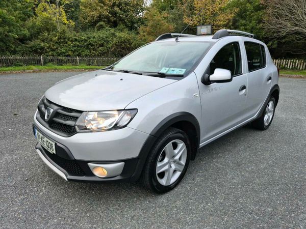 Dacia Sandero Stepway Hatchback, Diesel, 2016, Silver