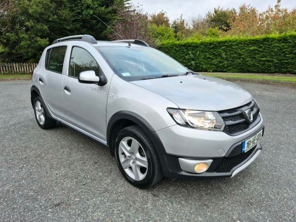 Dacia Sandero Stepway Hatchback, Diesel, 2016, Silver