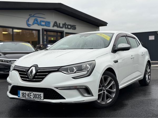 Renault Megane Hatchback, Petrol, 2018, White