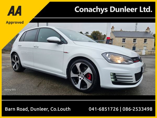 Volkswagen Golf Hatchback, Petrol, 2014, White