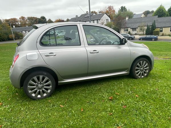 Nissan Micra Hatchback, Petrol, 2006, Silver