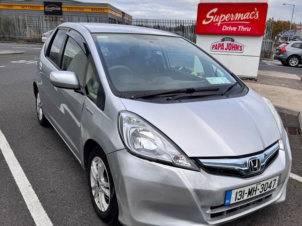 Honda Fit Hatchback, Petrol Hybrid, 2013, Silver