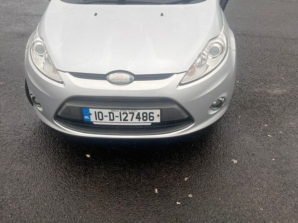Ford Fiesta Hatchback, Petrol, 2010, Silver