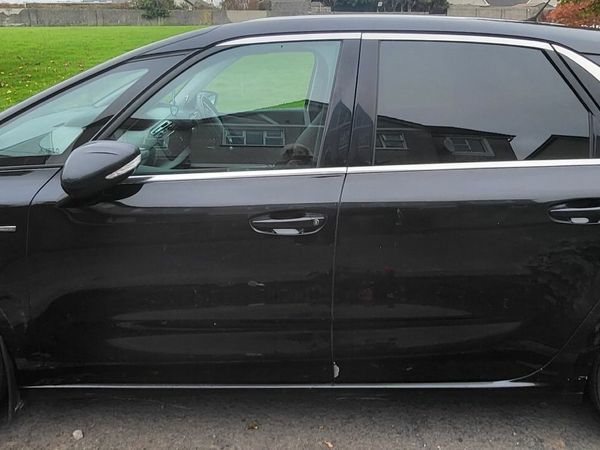 Citroen C4 Hatchback, Diesel, 2016, Black